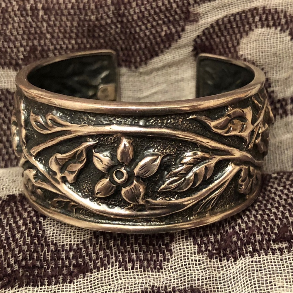🎉HP🎉Silpada Sterling Silver Garden Cuff Bracelet - Picture 6 of 9